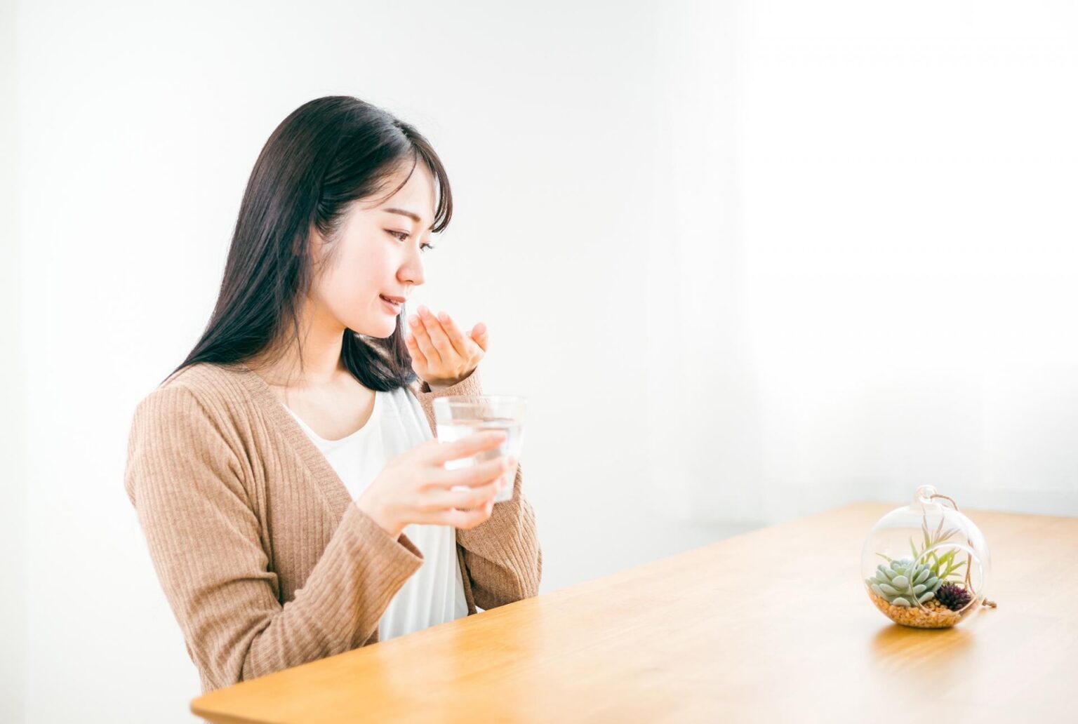 リベルサスの正しい飲み方｜水の量や飲むタイミング、服用時の注意点を解説