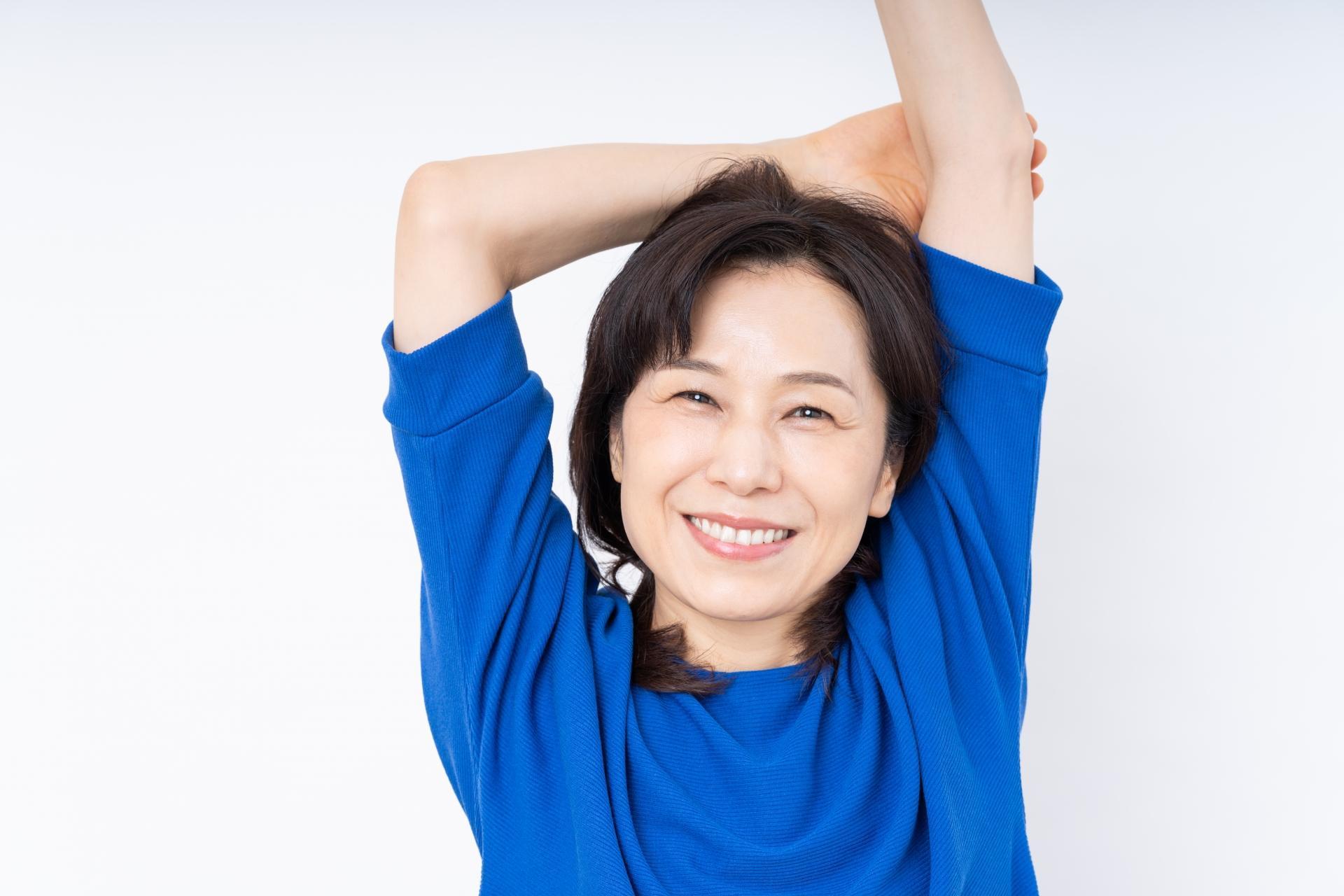 加齢臭を消す方法｜自分でできるケアから医療的アプローチまで解説