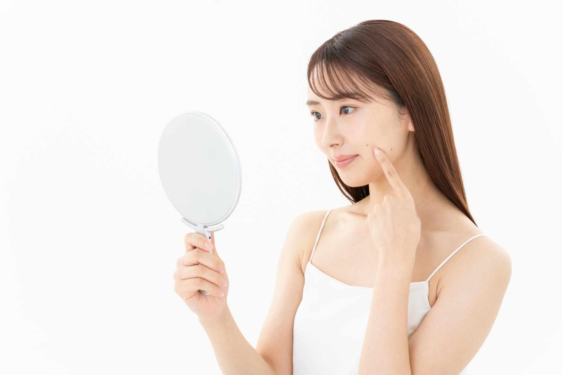 グルタチオンとは｜美容・美肌効果があるって本当？摂取方法や注意点を解説